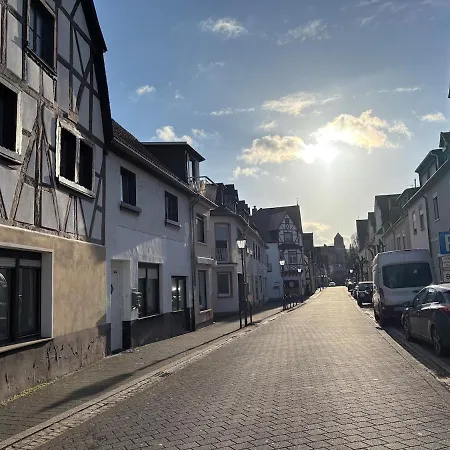 بيت للعطل Traumhaus Mit Garten, Billiard Und Grill