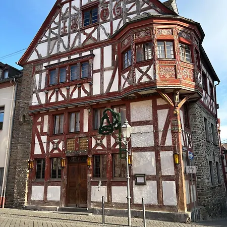 Traumhaus Mit Garten, Billiard Und Grill * Rhens