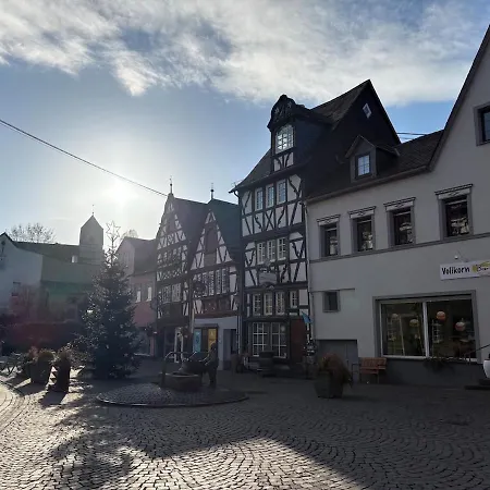 بيت للعطل Traumhaus Mit Garten, Billiard Und Grill Rhens