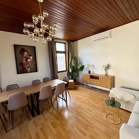 Traumhaus Mit Garten, Billiard Und Grill * Rhens