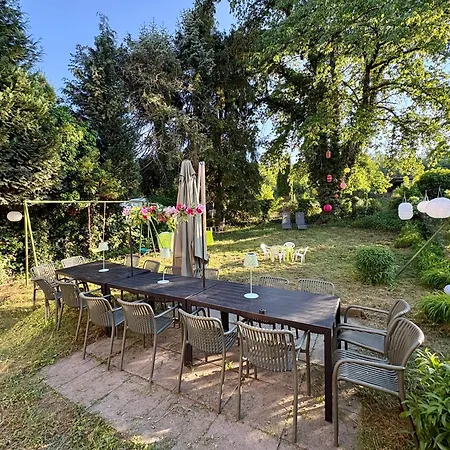 Casa vacanze Traumhaus Mit Garten, Billiard Und Grill Rhens