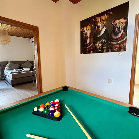 Casa vacanze Traumhaus Mit Garten, Billiard Und Grill